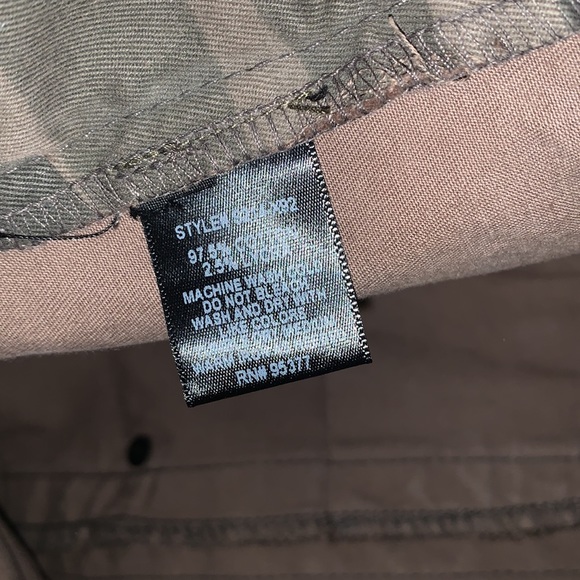 Sanctuary Camo Mini Skirt - Picture 4 of 4